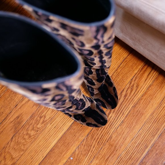 Dolce & Gabbana - Women's Brown Leopard Print Boots - Picture 8 of 12